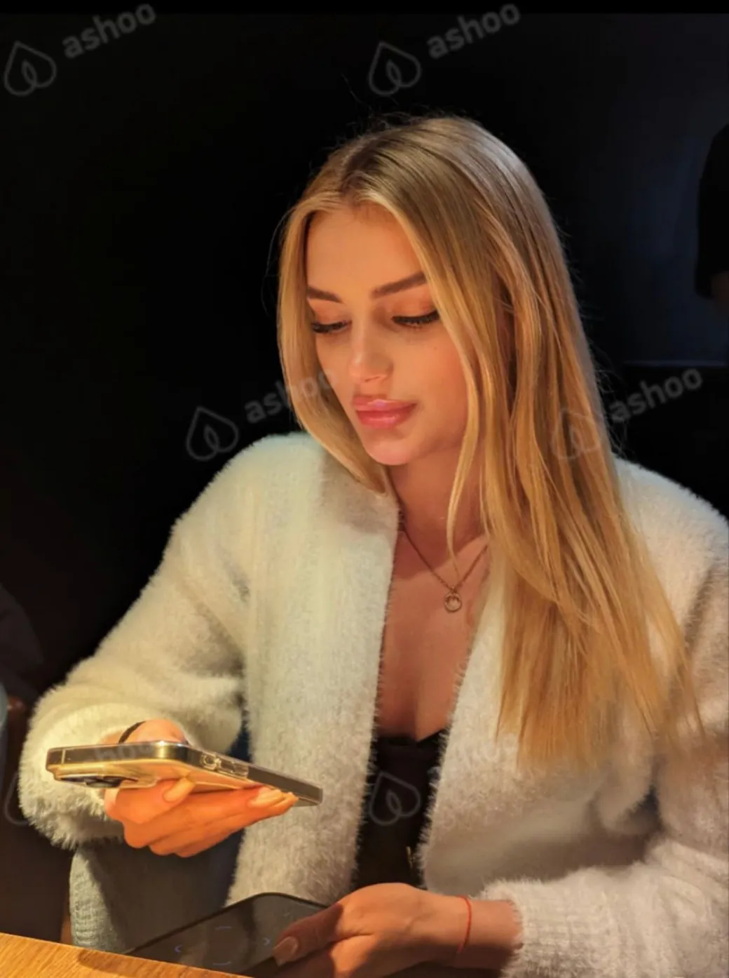 Ангелиночка, 23