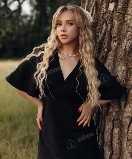 Лика, 24
